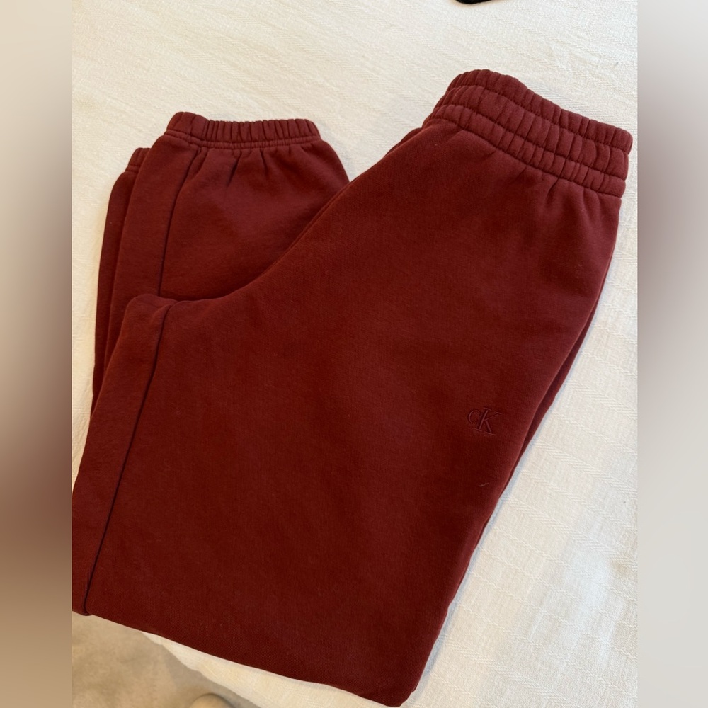 Women’s Calvin Klein sweatpants